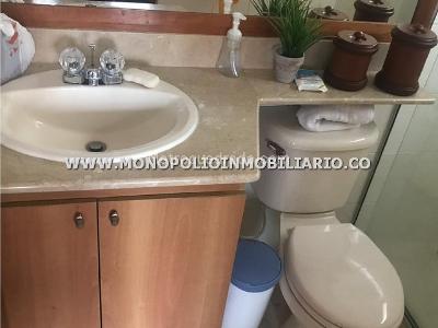Apartamento de 2 alcobas en arriendo en Santa Maria De Los Angeles, Medellín, 85 m² · foto 2 de 20