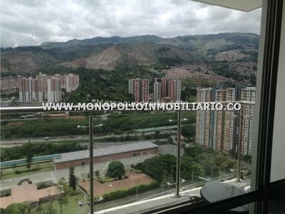 Apartamento de 3 alcobas en venta en Obrero, Bello, 71 m² · foto 9 de 13