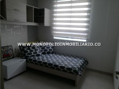 Apartamento de 3 alcobas en venta en Obrero, Bello, 71 m² · foto 12 de 13