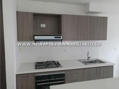 Apartamento de 3 alcobas en venta en Obrero, Bello, 71 m² · foto 7 de 13