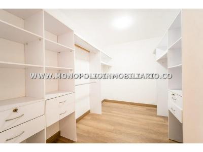 Apartamento de 2 alcobas en venta en Las Lomas, Medellín, 130 m² · foto 3 de 11