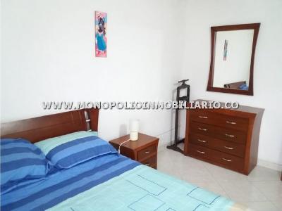 Apartamento de 2 alcobas en arriendo en Loma Del Indio, Medellín, 60 m² · foto 7 de 8