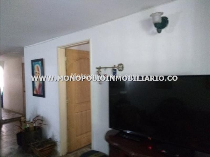 3BR Apartment for Rent in Santa Lucía (120 m²) - 2