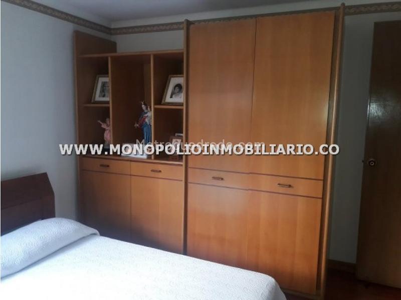 Amplio Apartamento de 3 Alcobas y 4 Baños en Castropol - 6