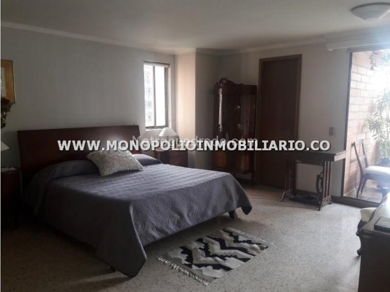 Amplio Apartamento de 3 Alcobas y 4 Baños en Castropol - 8