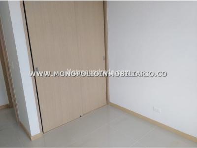 Apartamento de 3 alcobas en arriendo en Loma Del Indio, Medellín, 90 m² · foto 14 de 20