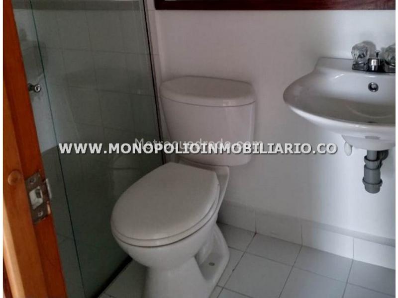 Apartamento de 2 Alcobas en Castropol (El Poblado) con Amenidades - 5