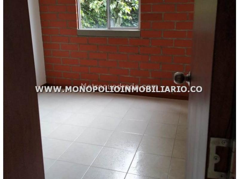 Apartamento de 2 Alcobas en Castropol (El Poblado) con Amenidades - 8