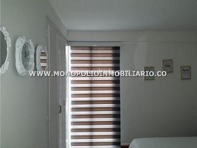 Apartamento en arriendo en Milla De Oro, Medellín · foto 11 de 20