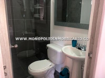 Apartamento de 3 alcobas en arriendo en Los Colores, Medellín, 75 m² · foto 5 de 12