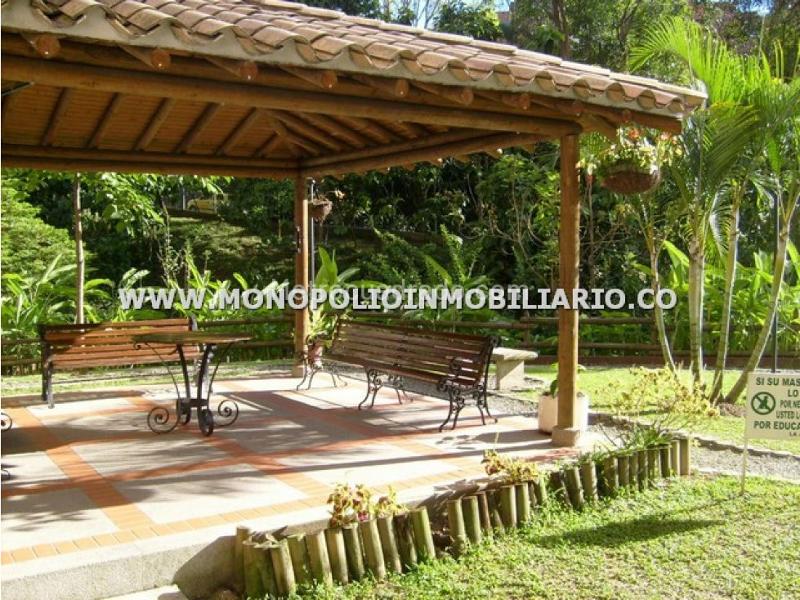 Apartamento Amoblado de 3 Alcobas en Loma de San Julián - 9