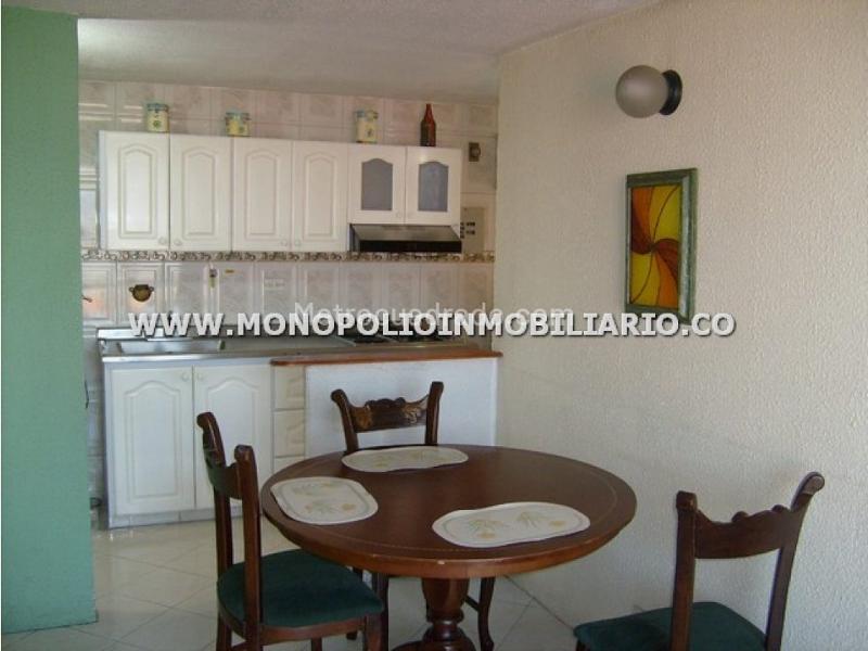 Apartamento Amoblado de 3 Alcobas en Loma de San Julián