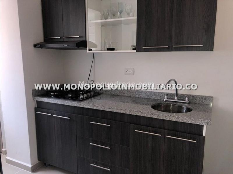 Modern 3BR Apartment in Los Colores - 2