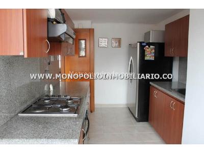 Apartamento de 3 alcobas en arriendo en Los Balsos, Medellín, 168 m² · foto 3 de 18