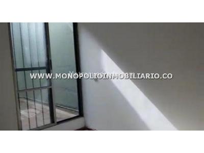 Apartamento de 5 alcobas en venta en Betania, Sabaneta, 326 m² · foto 13 de 19