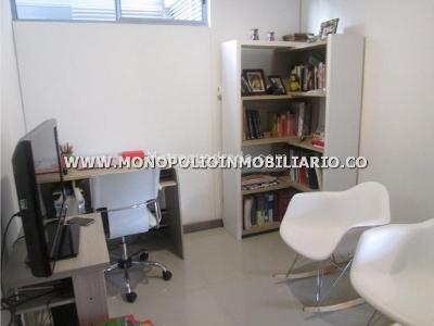 Apartamento en venta en Ciudad Del Rio, Medellín · foto 3 de 8