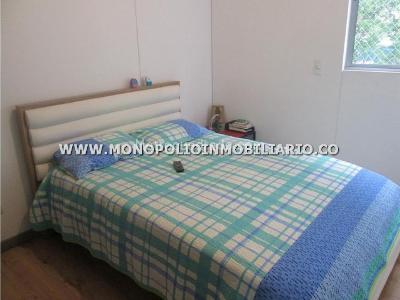 Apartamento en venta en Ciudad Del Rio, Medellín · foto 5 de 8
