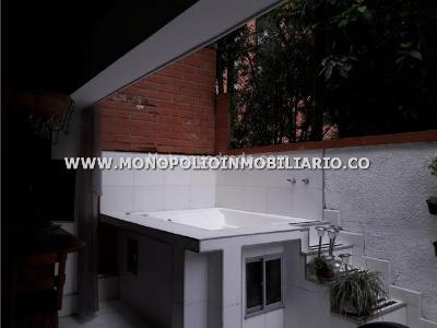 Apartamento de 3 alcobas en venta en Loma Del Campestre, Medellín, 200 m² · foto 10 de 10