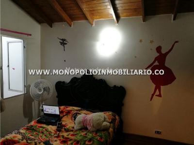 Casa en venta en Pontevedra, Envigado · foto 10 de 15