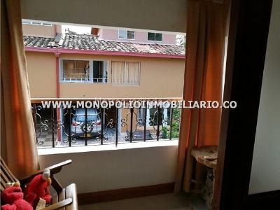 Casa en venta en Pontevedra, Envigado · foto 5 de 15