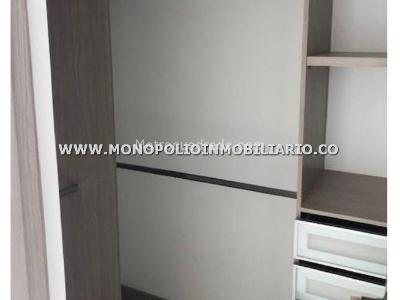 Apartamento en venta en Loma De Las Brujas, Envigado · foto 2 de 11