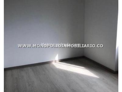 Apartamento en venta en Loma De Las Brujas, Envigado · foto 3 de 11