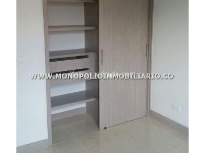 Apartamento de 2 alcobas en venta en El Velodromo, Medellín, 76 m² · foto 2 de 5