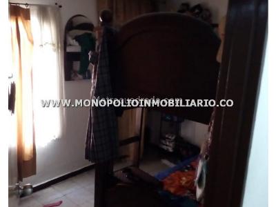 Apartamento de 3 alcobas en venta en Cristobal, Medellín, 130 m² · foto 7 de 10