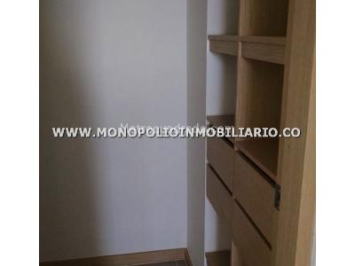 Apartamento de 2 alcobas en venta en Naranjal, Medellín, 73 m² · foto 4 de 5