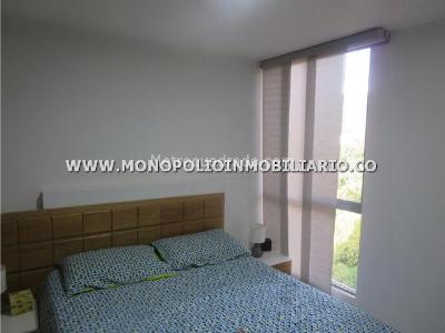 Apartamento en venta en Loma Del Barro, Envigado · foto 10 de 14