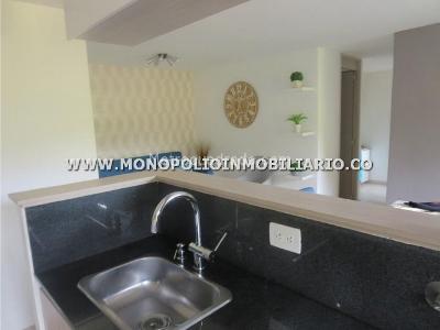 Apartamento en venta en Loma Del Barro, Envigado · foto 11 de 14