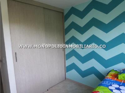 Apartamento en venta en Loma Del Barro, Envigado · foto 13 de 14