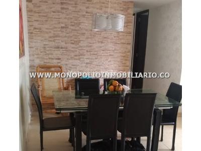 Apartamento de 3 alcobas en venta en Calasanz Noroccidente, Medellín, 79 m² · foto 9 de 17