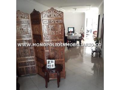 Casa de 5 alcobas en venta en La America, Medellín, 326 m² · foto 6 de 14