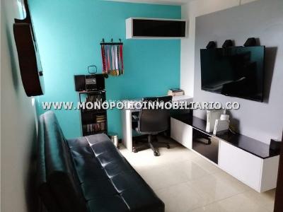 Apartamento en venta en La Frontera, Medellín · foto 3 de 8