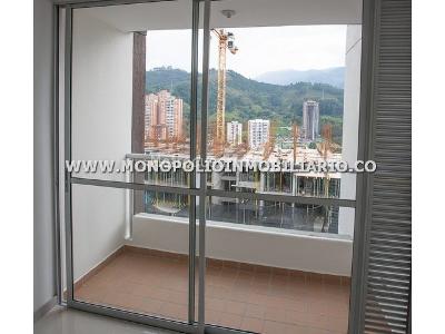 Apartamento de 3 alcobas en venta en Prados De Sabaneta, Sabaneta, 79 m² · foto 6 de 8