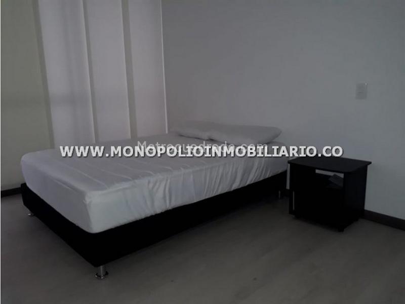 1BR Apartment in Calle Larga (43 m²) - 2