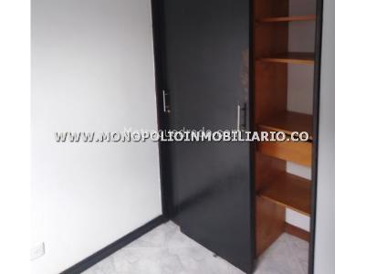 Apartamento en venta en Castropol, Medellín · foto 2 de 9