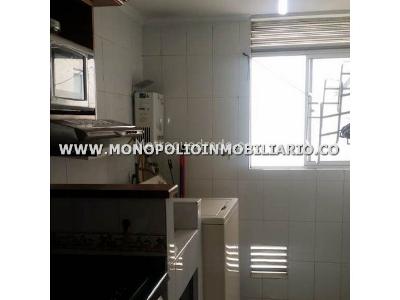 Apartamento en venta en Castropol, Medellín · foto 3 de 11