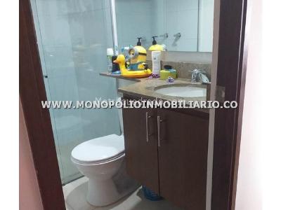 Apartamento de 3 alcobas en venta en San Joaquin, Sabaneta, 94 m² · foto 9 de 11
