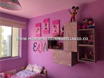 Apartamento de 3 alcobas en venta en San Joaquin, Sabaneta, 94 m² · foto 8 de 11
