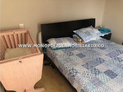 Apartamento de 3 alcobas en venta en San Joaquin, Sabaneta, 94 m² · foto 11 de 11