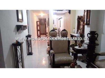Casa de 5 alcobas en venta en San Antonio De Prado, Medellín, 235 m² · foto 12 de 20