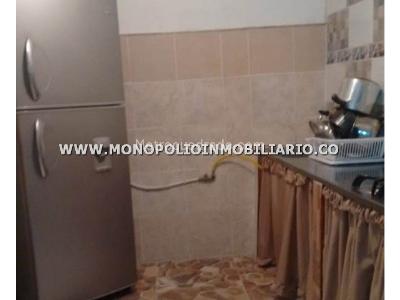 Casa de 5 alcobas en venta en San Antonio De Prado, Medellín, 235 m² · foto 4 de 20