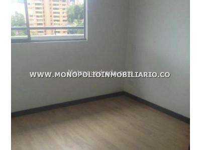 Apartamento en venta en Loma De Los Gonzalez, Medellín · foto 7 de 18