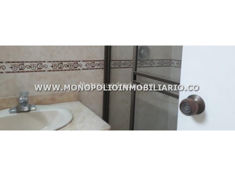 Apartamento exclusivo de 3 Alcobas en Milla de Oro - 8