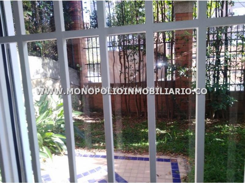 Casa Unifamiliar de 3 Alcobas en Castropol - 9