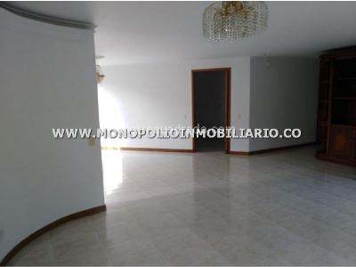 Apartamento en arriendo en Castropol, Medellín · foto 11 de 20