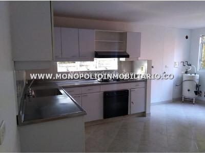 Apartamento en arriendo en Castropol, Medellín · foto 19 de 20