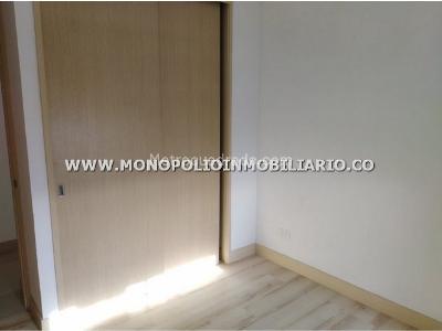 Apartamento en arriendo en Castropol, Medellín · foto 15 de 20